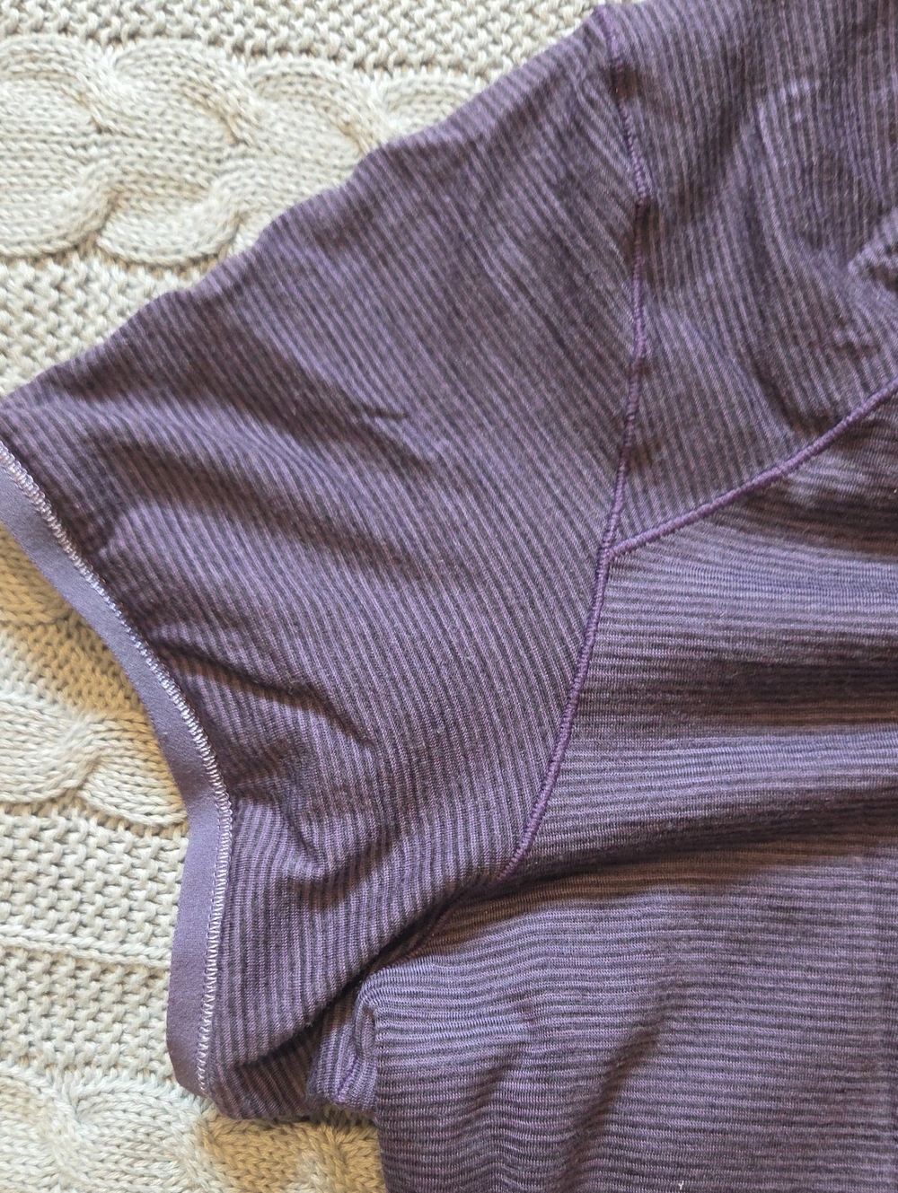 Smartwool Classic T-Shirt Womens Large Purple Short Sleeve All-Season 100 Merino - Picture 3 of 7